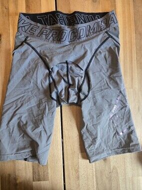 Nike Pro Combat Men's Core Compression Training Shorts – Gray